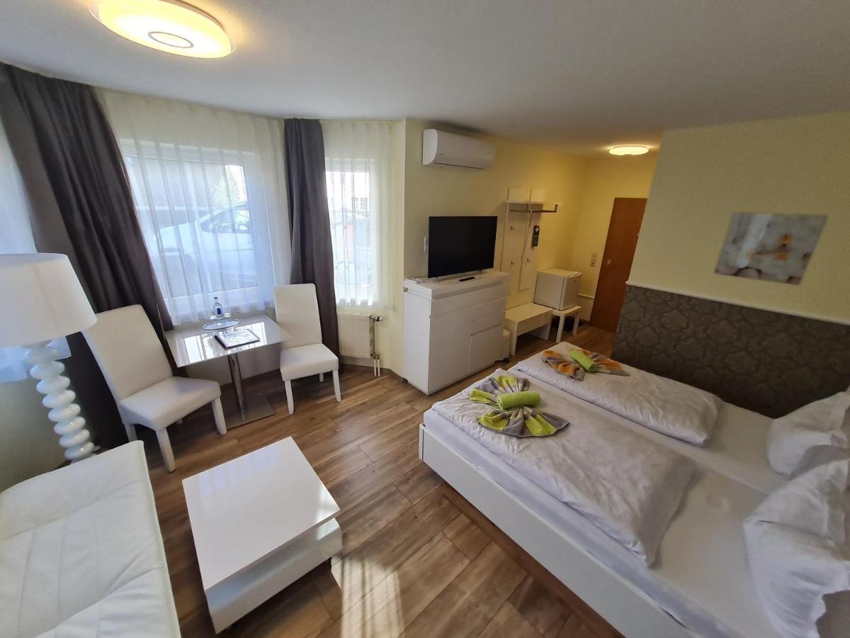 זאסניץ Hotel Waterkant מראה חיצוני תמונה