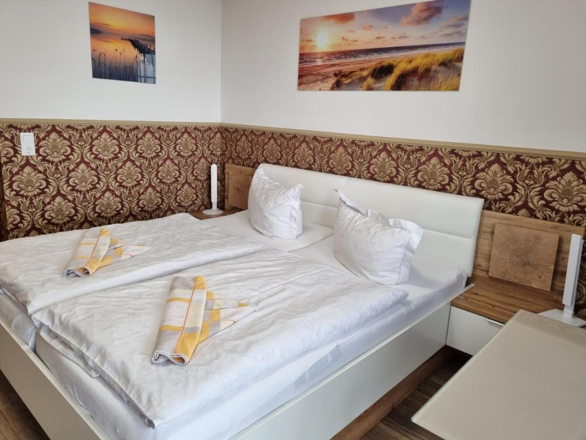 זאסניץ Hotel Waterkant מראה חיצוני תמונה