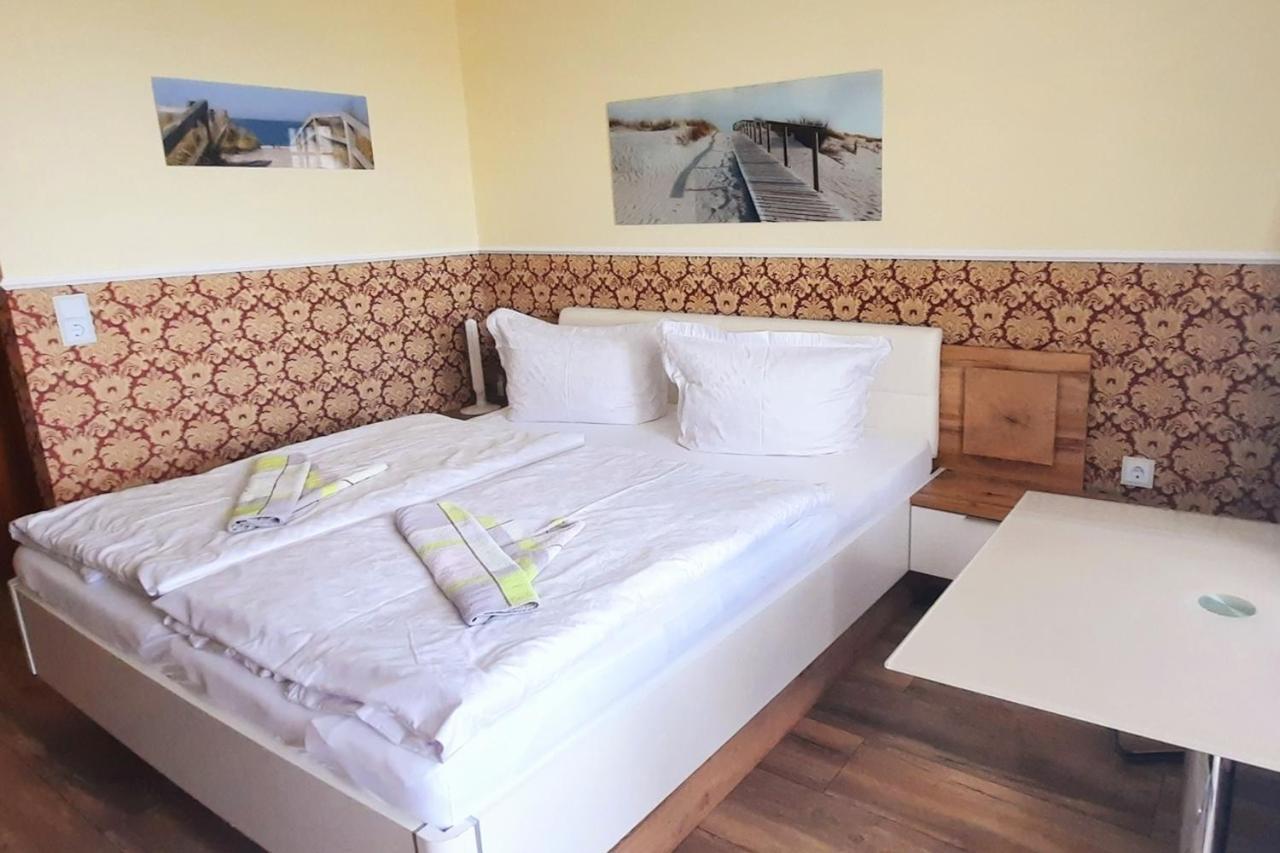 זאסניץ Hotel Waterkant מראה חיצוני תמונה