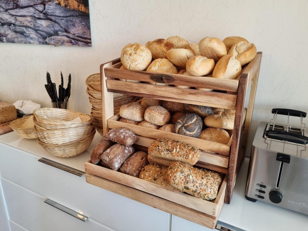 זאסניץ Hotel Waterkant מראה חיצוני תמונה